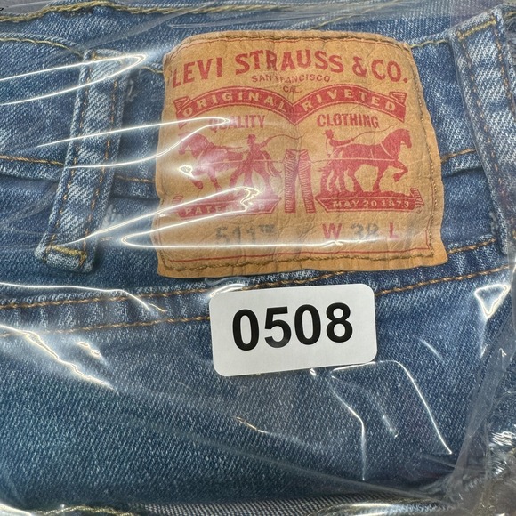 Levis 511 Shorts Mens W38 Measure 37 Blue Denim Zip Fly Original Stretch Jorts - Picture 10 of 10